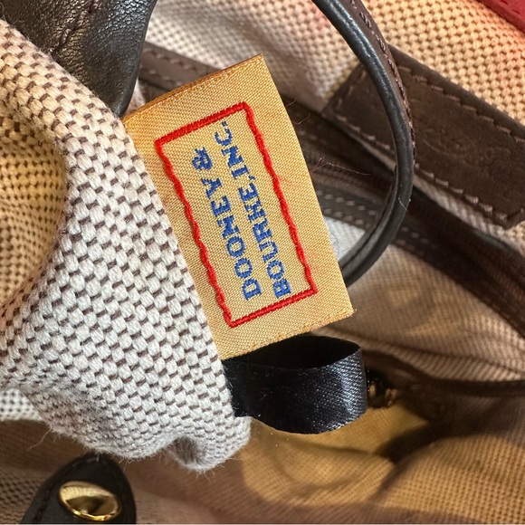 Dooney & Bourke Belvedere Croc-Embossed Hobo Shoulder Bag with Cosmetic Pouch - Picture 11 of 17